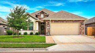 2546 Las Estrellas St, Corpus Christi, TX 78414