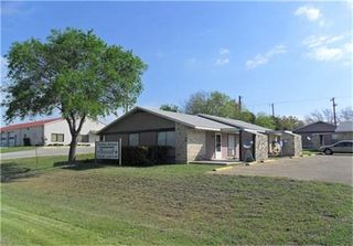400 Brewster Ave, Florence, TX 76527