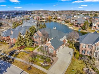 48310 Manorwood Dr, Northville, MI 48168