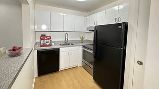 2580 Oxford Rd #B09, Berkley, MI 48072