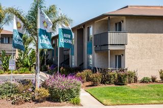 329 Carmen Ln #48, Santa Maria, CA 93458