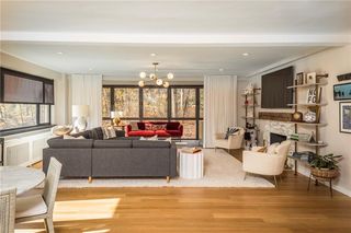 72 Pondfield Road W #1A, Bronxville, NY 10708