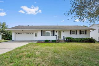 519 5th Ave NE, Oelwein, IA 50662