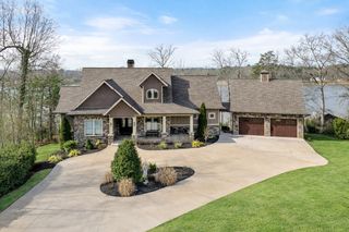 171 Dickson Cove Rd, Campobello, SC 29322