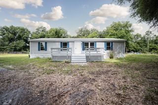 4872 Evans St, Coleman, FL 33521