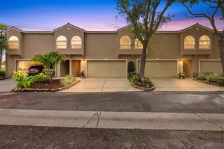673 Segovia Ct NE #702, Saint Petersburg, FL 33703