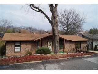 5 Kroeck Dr, Arnold, MO 63010