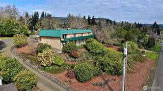 910 Barnhart Street, Raymond, WA 98577