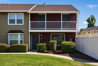 7831 Rancho Fanita Dr #A, Santee, CA 92071