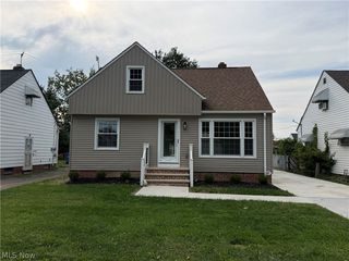 3976 E  190th St, Cleveland, OH 44122
