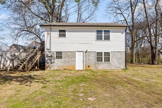 860 Berry St NE, Cleveland, TN 37311
