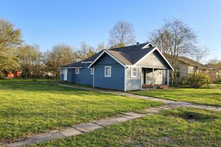 620 15th St, Port Arthur, TX 77640