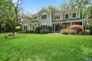 41 Glenwood Ave, Demarest, NJ 07627