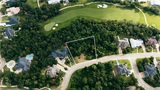 3205 Willow Ridge Dr, Bryan, TX 77807