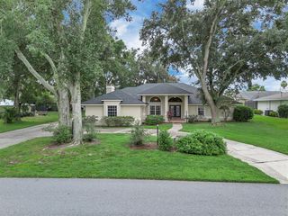 345 S  Lake Florence Dr, Winter Haven, FL 33884