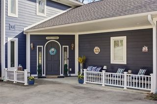 320 Holly Ln, Walhalla, SC 29691