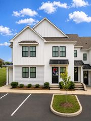 292 Hydrangea Dr, Oxford, MS 38655