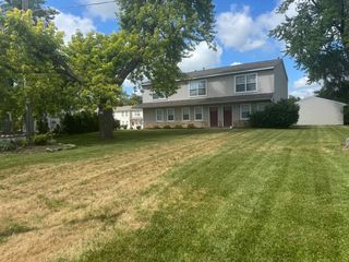 Address Not Disclosed, Wauconda, IL 60084