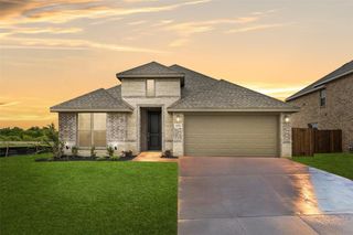 1233 Hunters Ridge Dr, Crowley, TX 76036