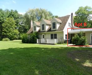 12 Locust Grove Rd #B, Saratoga Springs, NY 12866
