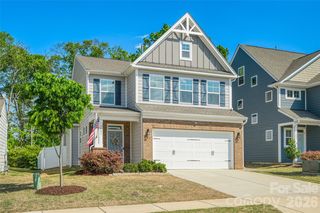 3881 Center Place Dr, Harrisburg, NC 28075