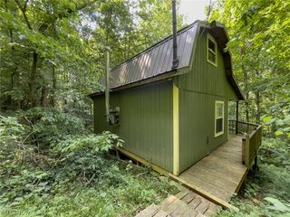 Ginger Rd, Freeport, OH 43973
