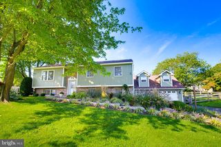 8 Cliffwood Dr, Quarryville, PA 17566