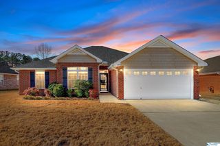 105 Terracotta Ln NW, Madison, AL 35758