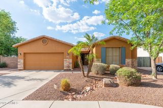 2124 W HARWELL Road, Phoenix, AZ 85041