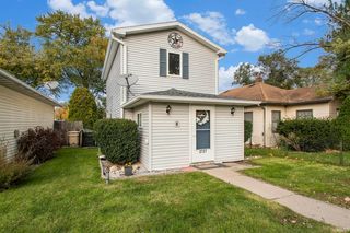 2727 W  Irvington Ave, South Bend, IN 46614