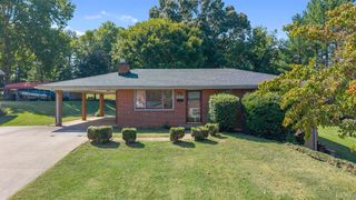 6030 Edgewood Ave, Lynchburg, VA 24502