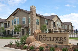 8455 Fern Ave #902, Shreveport, LA 71105