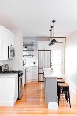 2 Elbow St #3, Boston, MA 02128
