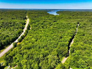 Lancaster Rd, Murray, KY 42071