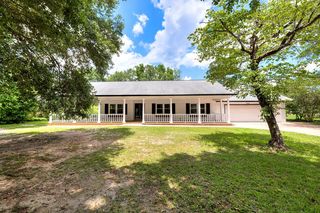 2827 Hathaway Dr, Sumter, SC 29154