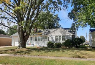 209 S  Shumaker Dr, Bremen, IN 46506