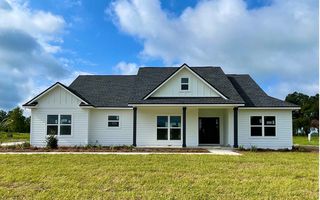 10186 96th Pl, Live Oak, FL 32060
