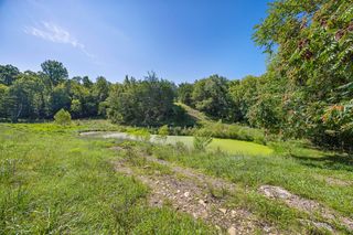 51-52 Deerwood Dr, Dandridge, TN 37725