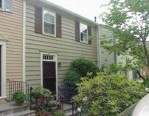 86 Greenwich Hills Drive #86, Greenwich, CT 06831