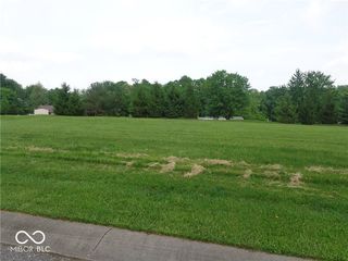 49 Joni Ave, Martinsville, IN 46151