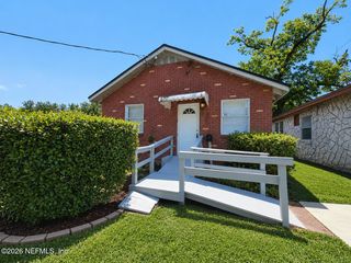 3920 N  Davis St, Jacksonville, FL 32209