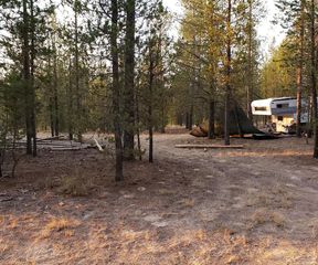 5700 N  Name Rd, Chemult, OR 97731