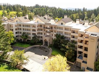 6665 W  Burnside Rd 425 #425, Portland, OR 97210