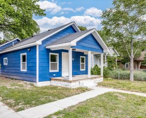 1011 N  Indiana Ave, Wichita, KS 67214