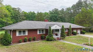 285 Michaels Ln, Mattaponi, VA 23110