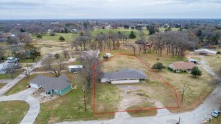 407 S  Crockett St, Edgewood, TX 75117