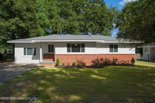 108 Barron St, Petal, MS 39465