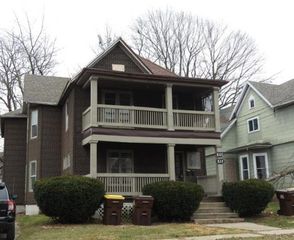 511-511 1/2 S  Chicago Ave, Freeport, IL 61032