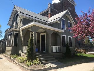39 Allen Street, Burlington, VT 05401