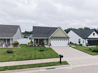 2321 Lilly St, Effingham, IL 62401